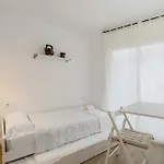 Con Dos Grandes Terrazas En Apartment Gerona