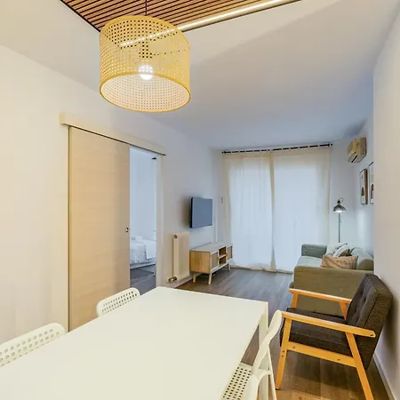 Apartman Con Dos Grandes Terrazas En Girona