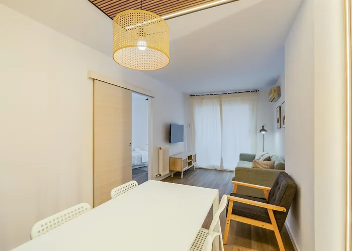 Apartman Con Dos Grandes Terrazas En Girona